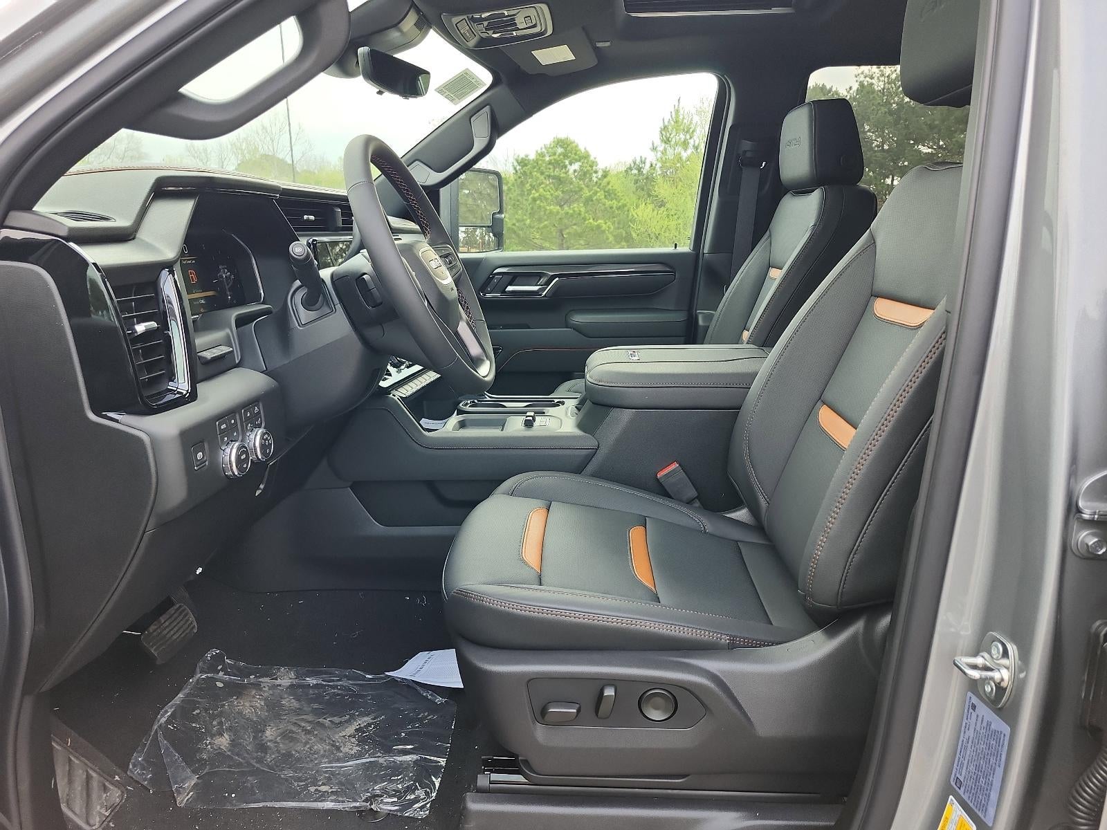 2026 GMC Sierra 2500 HD Crew Cab Long Box 4-Wheel Drive AT4