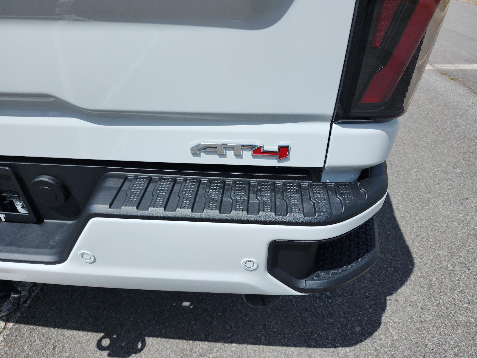 2025 GMC Sierra 2500 HD AT4