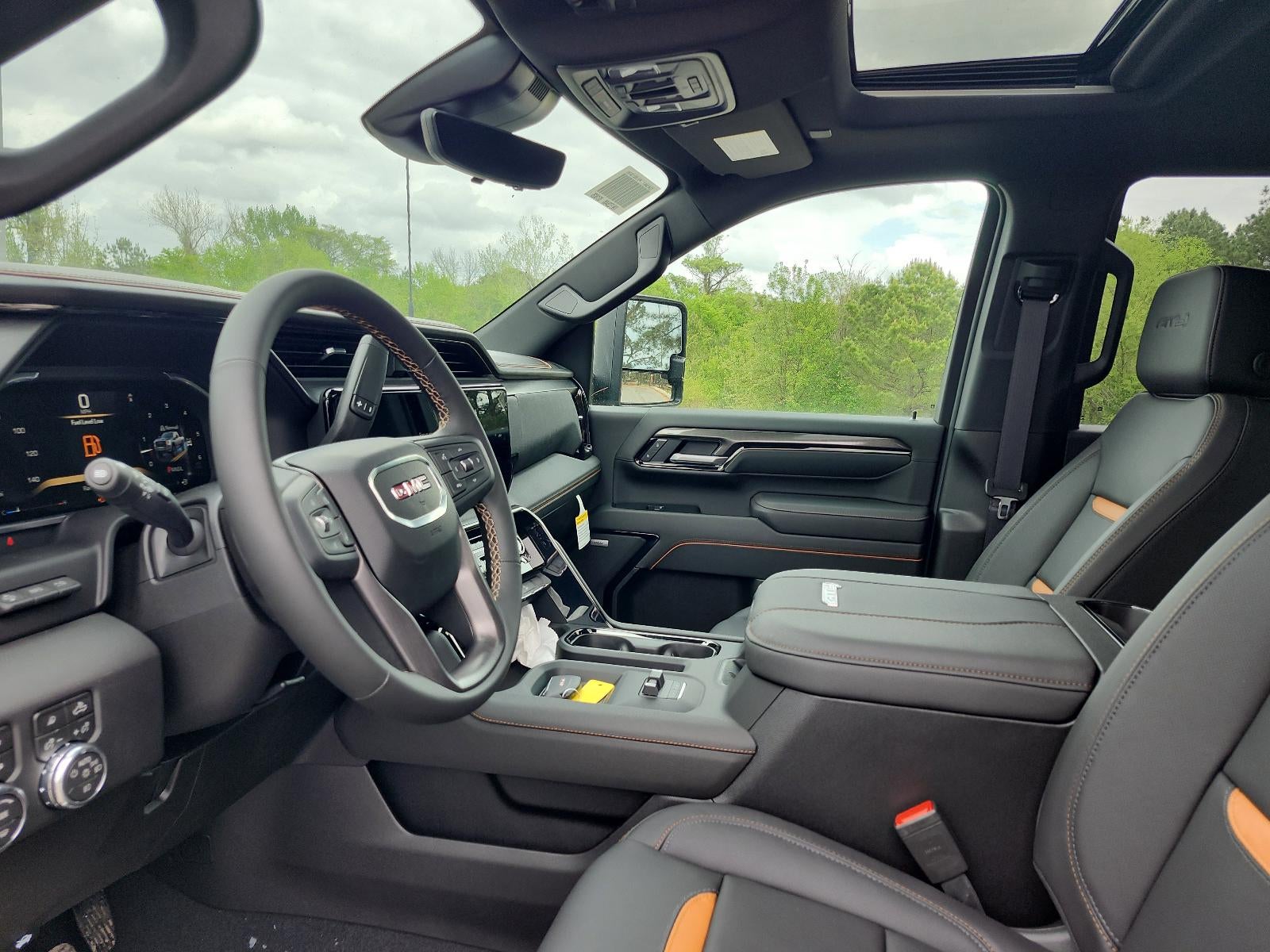 2026 GMC Sierra 2500 HD Crew Cab Long Box 4-Wheel Drive AT4