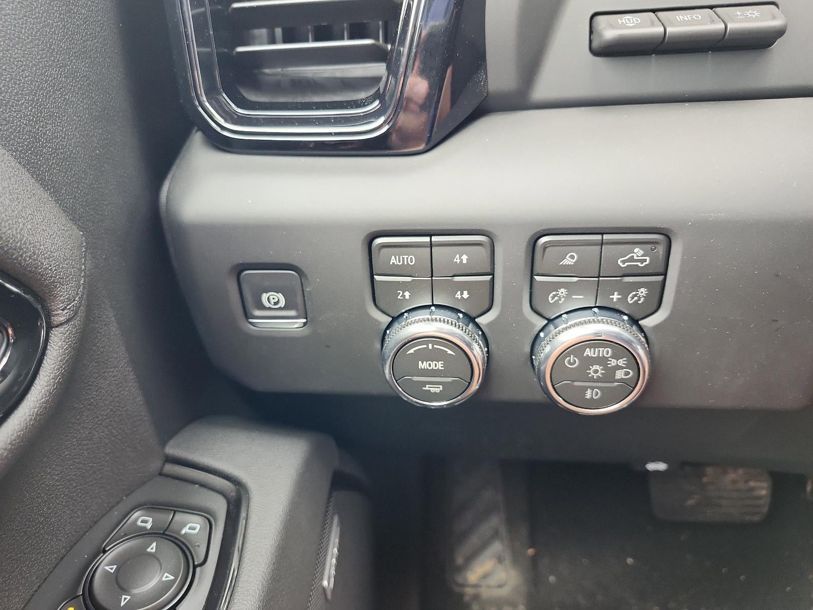 2026 GMC Sierra 2500 HD Crew Cab Long Box 4-Wheel Drive AT4