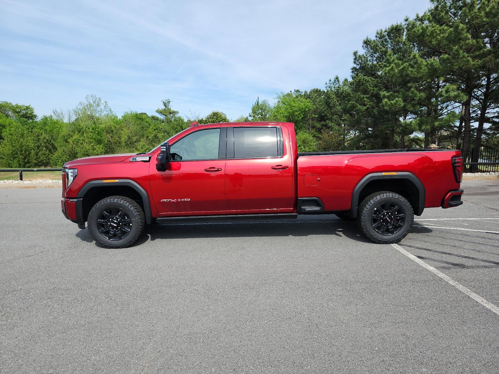 2026 GMC Sierra 2500 HD Crew Cab Long Box 4-Wheel Drive AT4