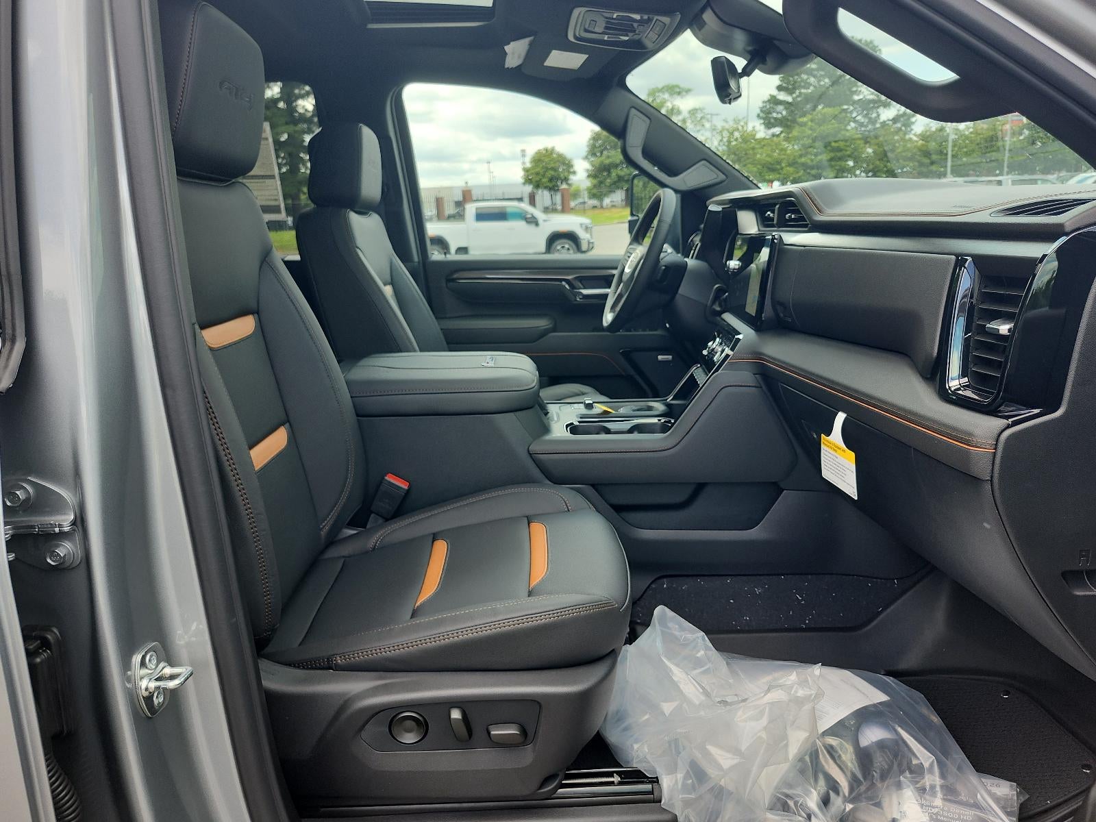 2026 GMC Sierra 2500 HD Crew Cab Standard Box 4-Wheel Drive AT4