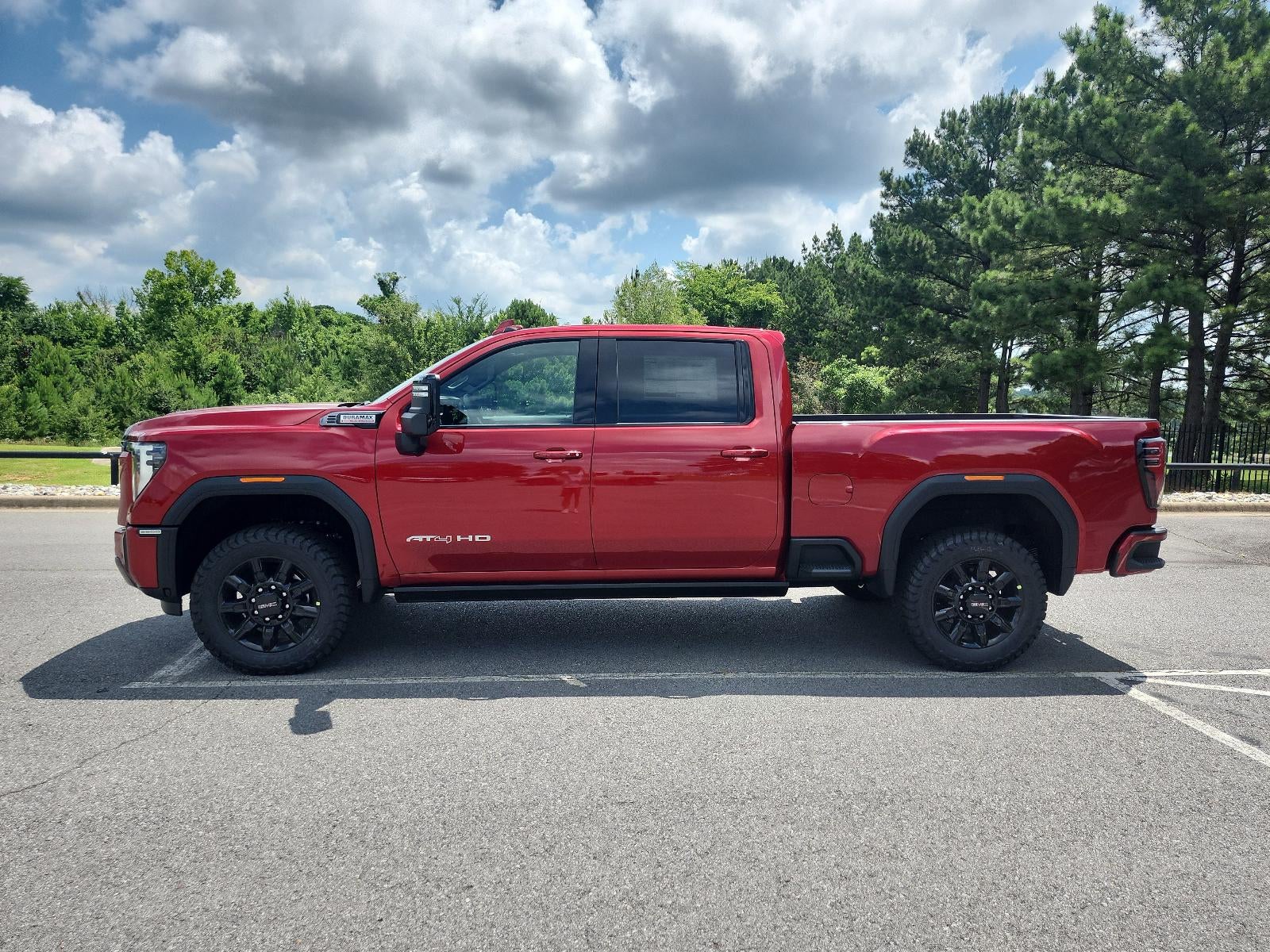 2026 GMC Sierra 2500 HD Crew Cab Standard Box 4-Wheel Drive AT4