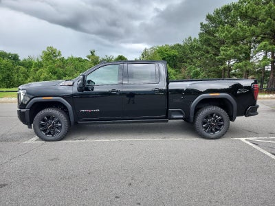 2026 GMC Sierra 2500 HD Crew Cab Standard Box 4-Wheel Drive AT4
