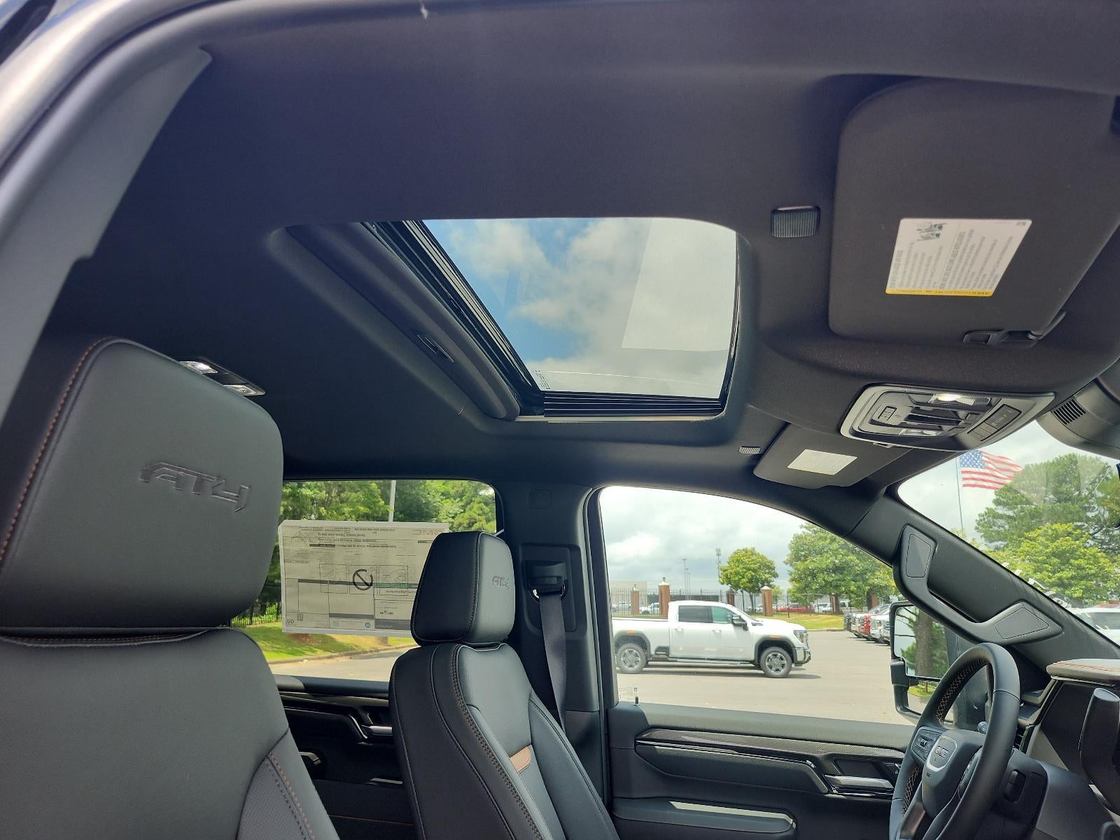 2026 GMC Sierra 2500HD AT4 - Photo 8