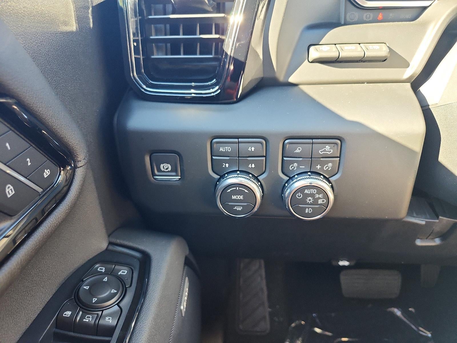 2026 GMC Sierra 2500 HD Crew Cab Standard Box 4-Wheel Drive AT4