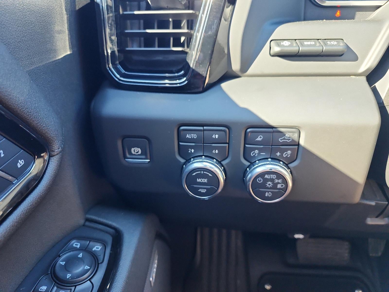 2025 GMC Sierra 2500 HD AT4