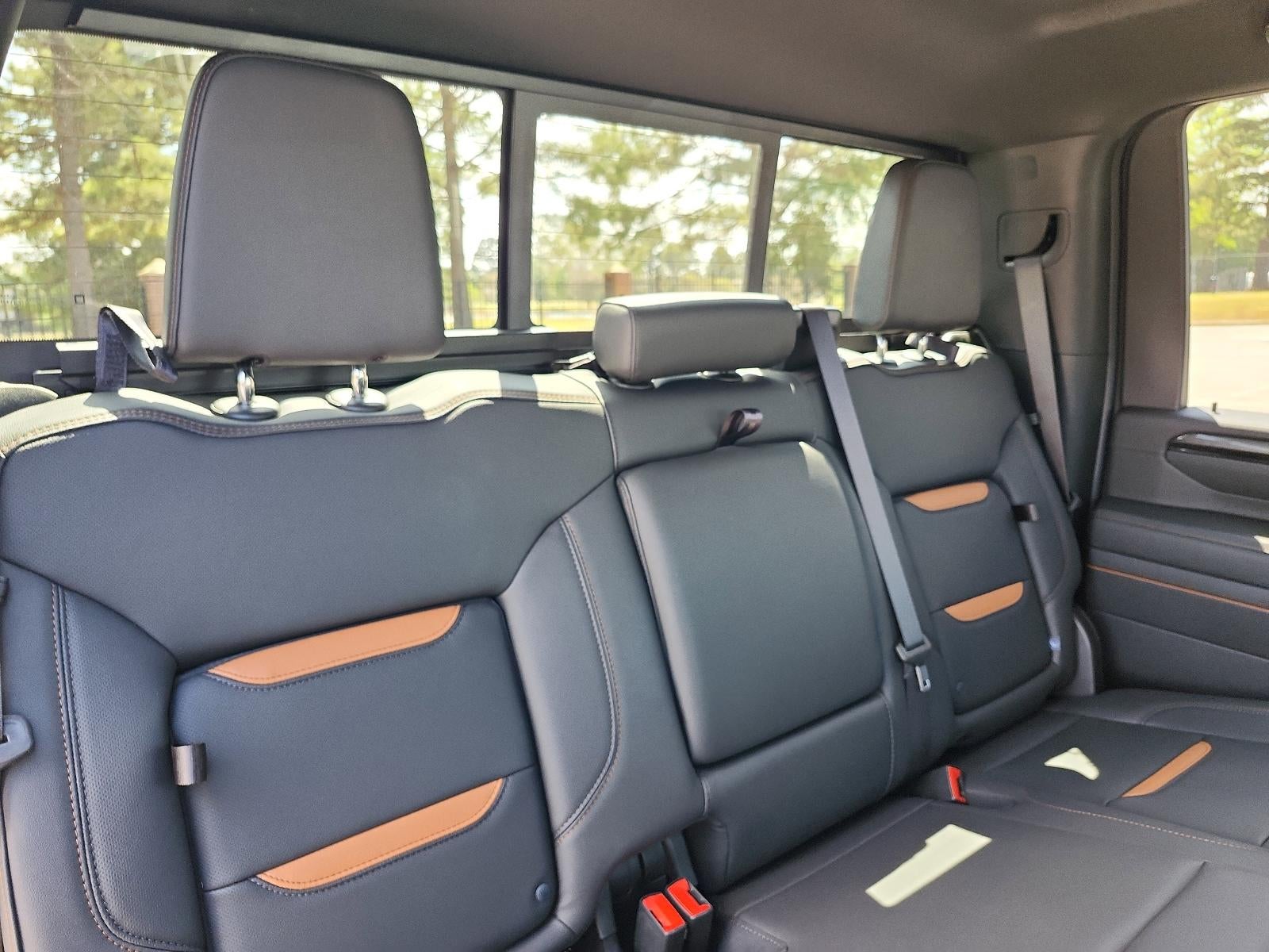 2025 GMC Sierra 2500 HD AT4