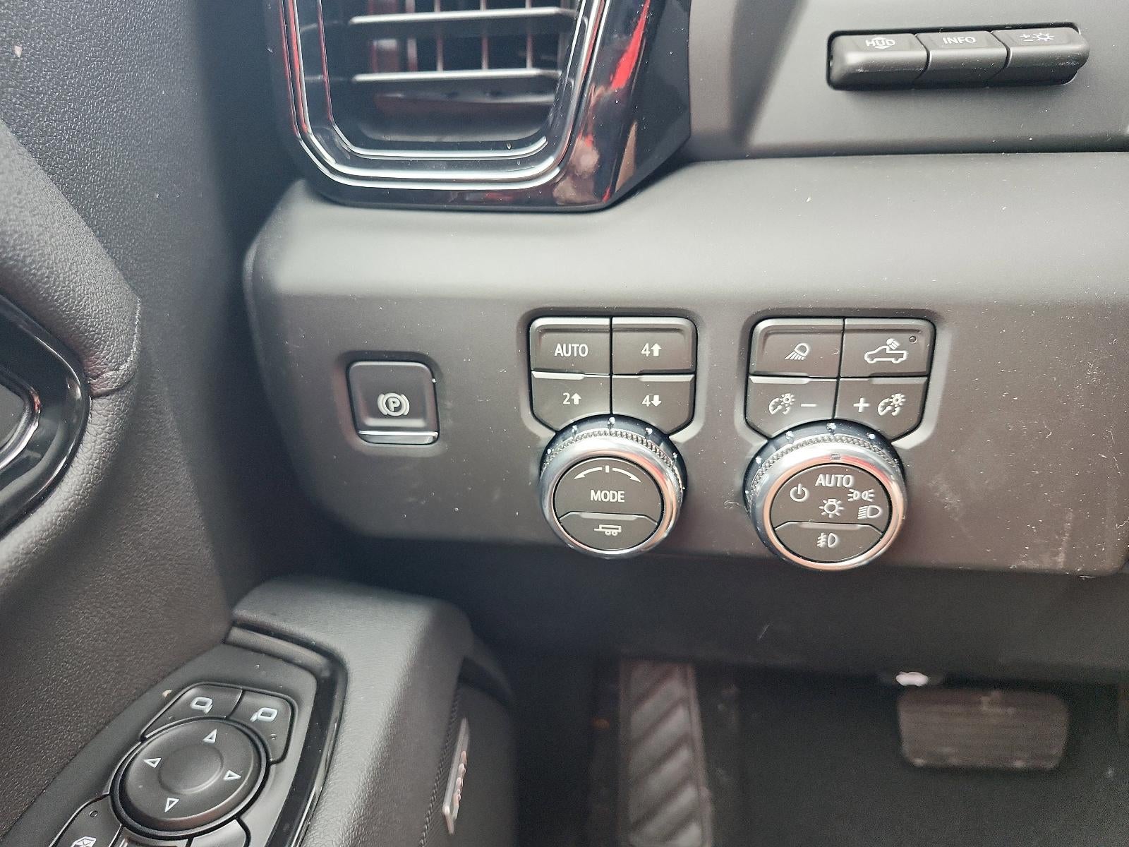 2026 GMC Sierra 2500 HD Crew Cab Standard Box 4-Wheel Drive AT4