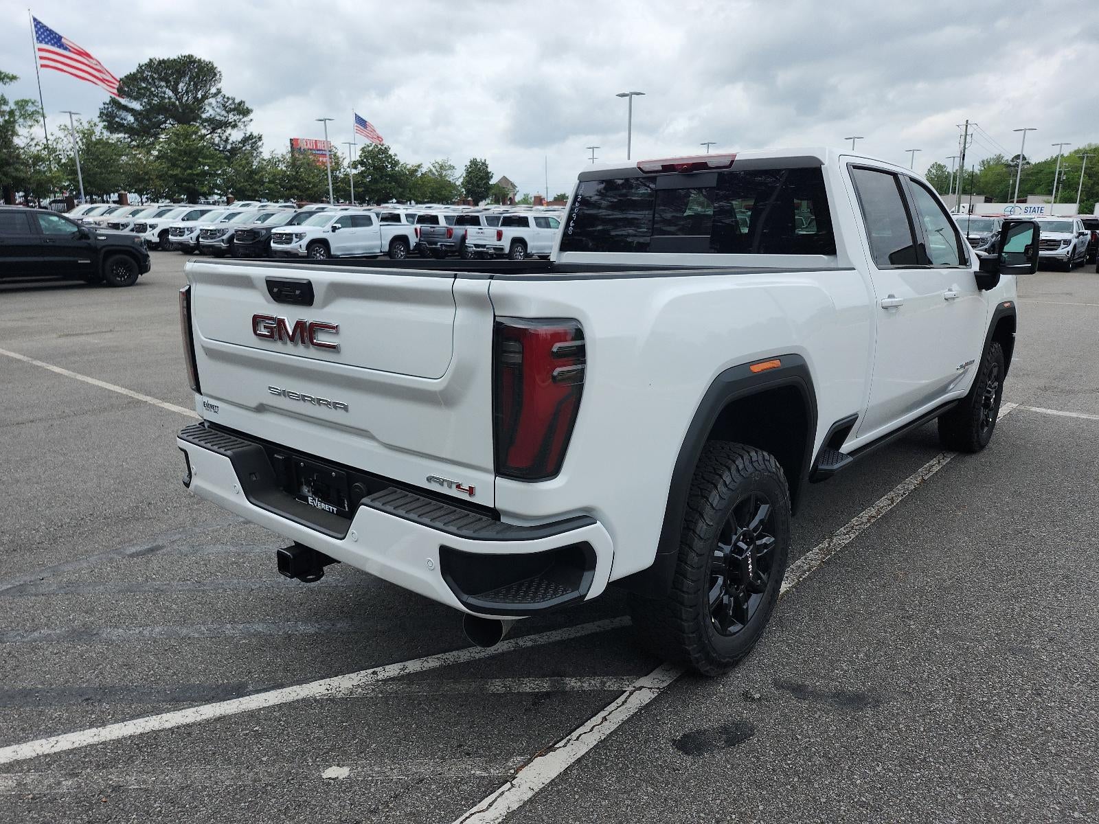 2026 GMC Sierra 2500 HD Crew Cab Standard Box 4-Wheel Drive AT4