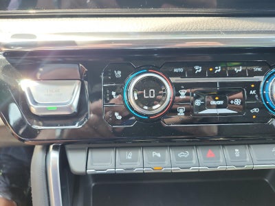 2026 GMC Sierra 2500 HD Crew Cab Standard Box 4-Wheel Drive Denali