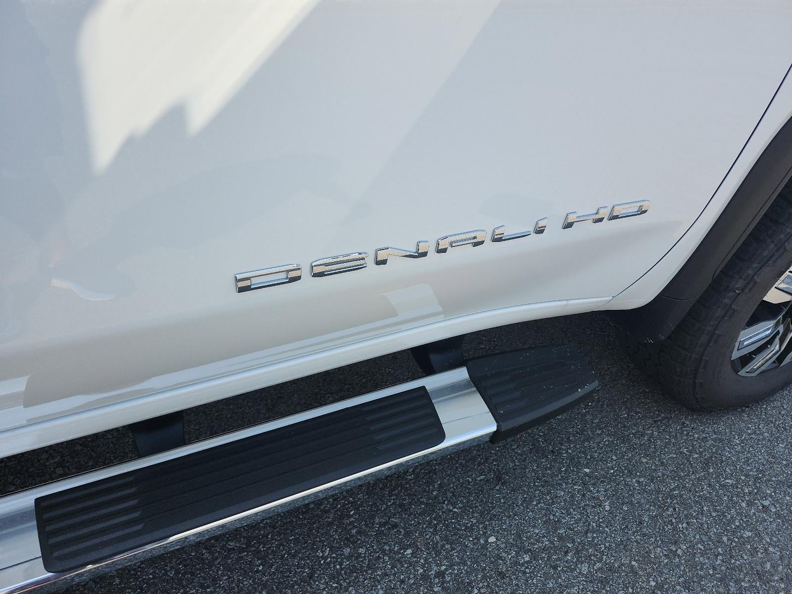 2026 GMC Sierra 2500 HD Crew Cab Standard Box 4-Wheel Drive Denali