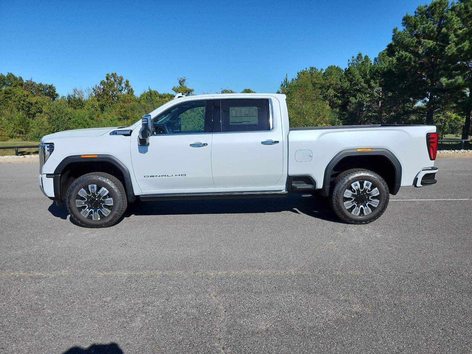 2026 GMC Sierra 2500 HD Crew Cab Standard Box 4-Wheel Drive Denali