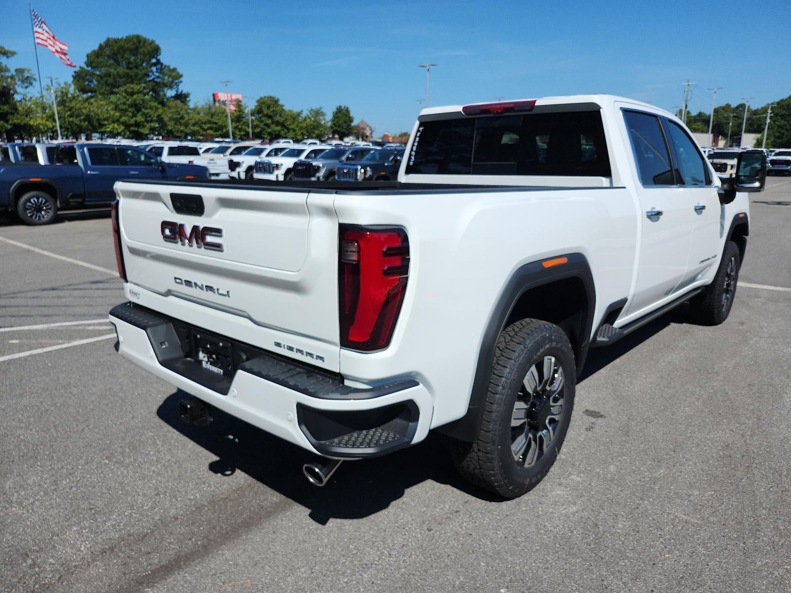 2026 GMC Sierra 2500 HD Crew Cab Standard Box 4-Wheel Drive Denali