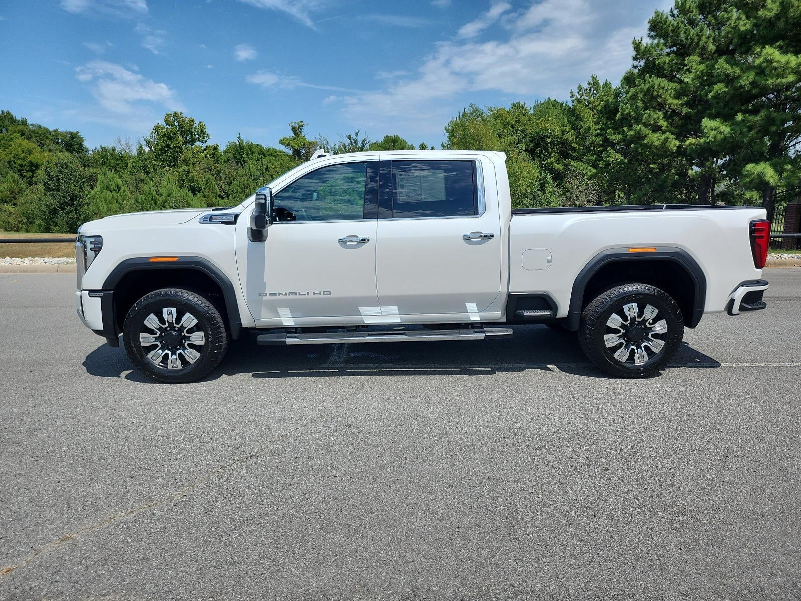 2025 GMC Sierra 2500 HD Denali
