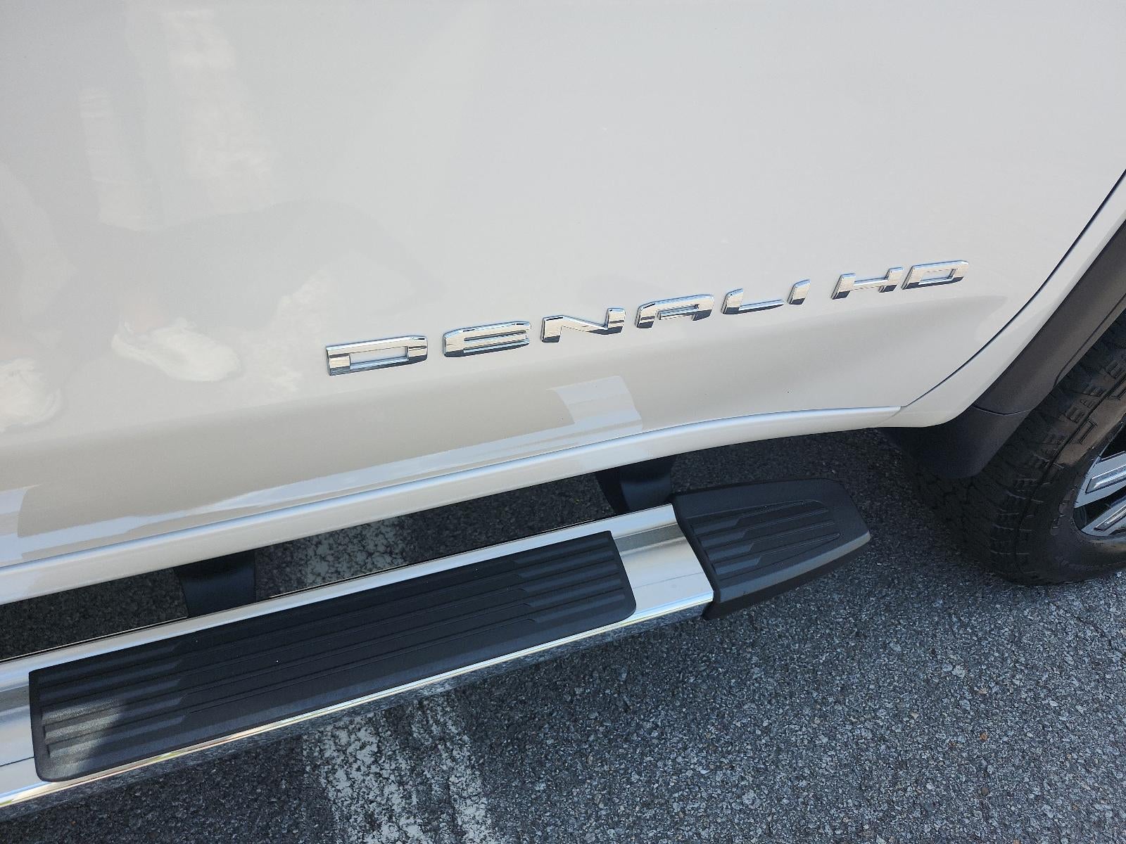 2025 GMC Sierra 2500 HD Denali