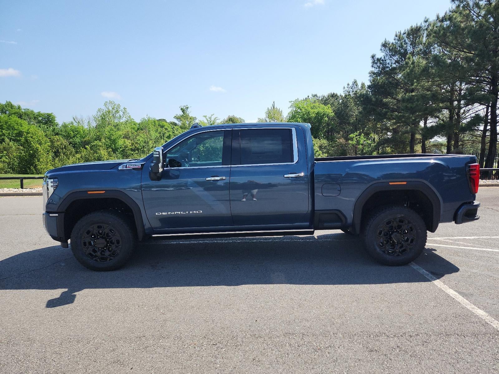 2026 GMC Sierra 2500 HD Crew Cab Standard Box 4-Wheel Drive Denali