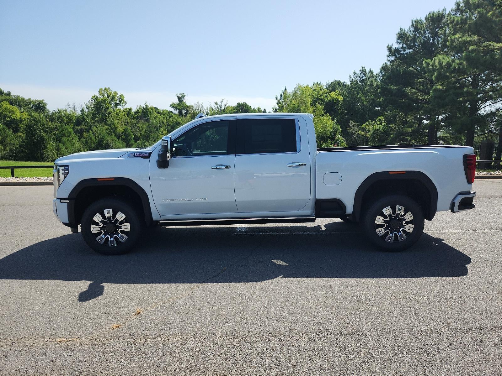 2026 GMC Sierra 2500 HD Crew Cab Standard Box 4-Wheel Drive Denali