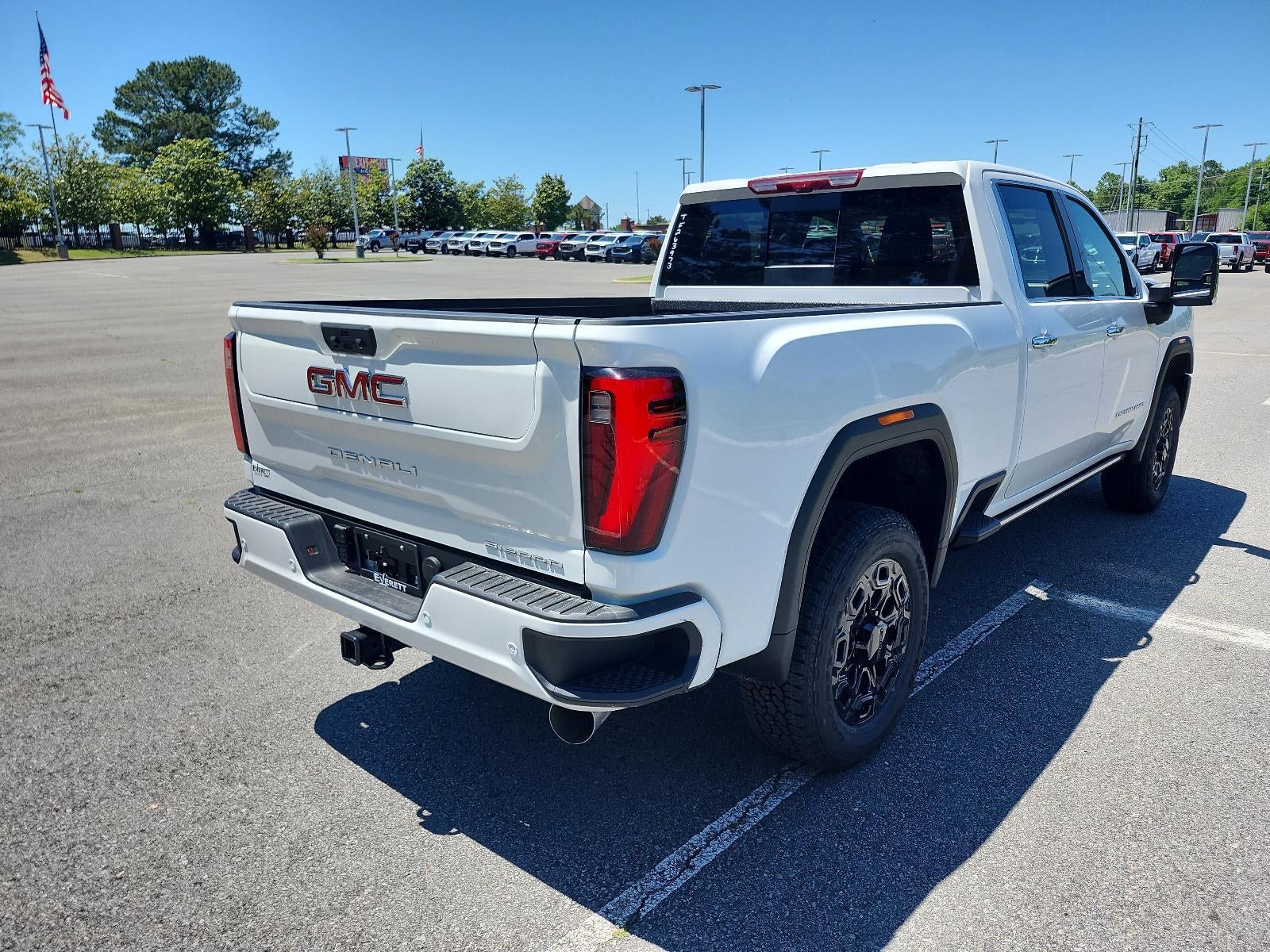 2026 GMC Sierra 2500 HD Crew Cab Standard Box 4-Wheel Drive Denali