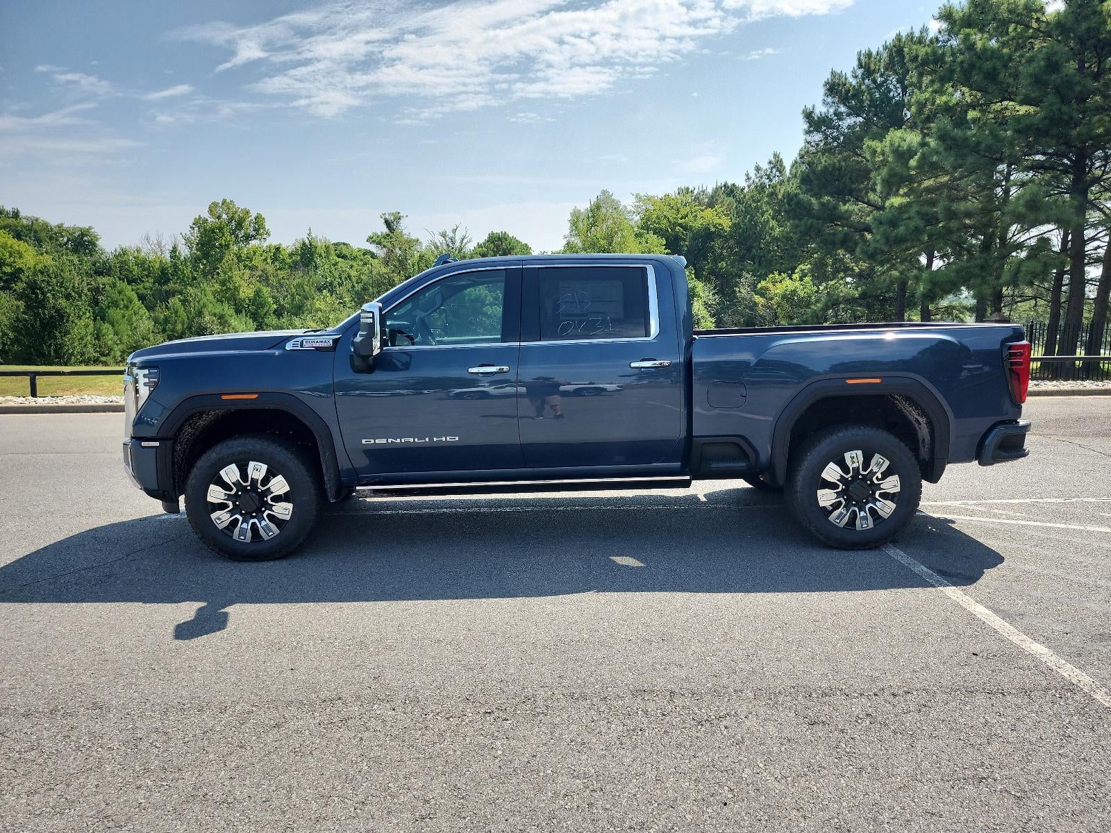 2026 GMC Sierra 2500 HD Crew Cab Standard Box 4-Wheel Drive Denali