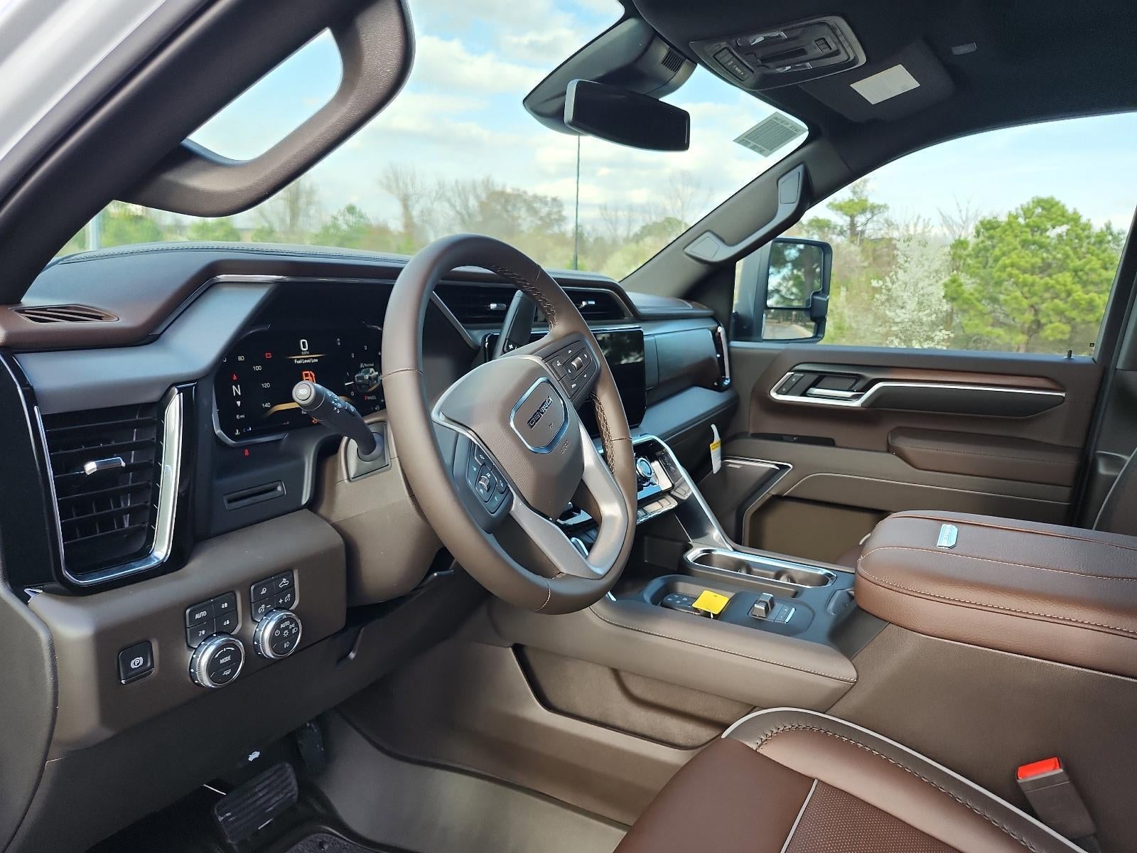 2026 GMC Sierra 2500 HD Crew Cab Standard Box 4-Wheel Drive Denali