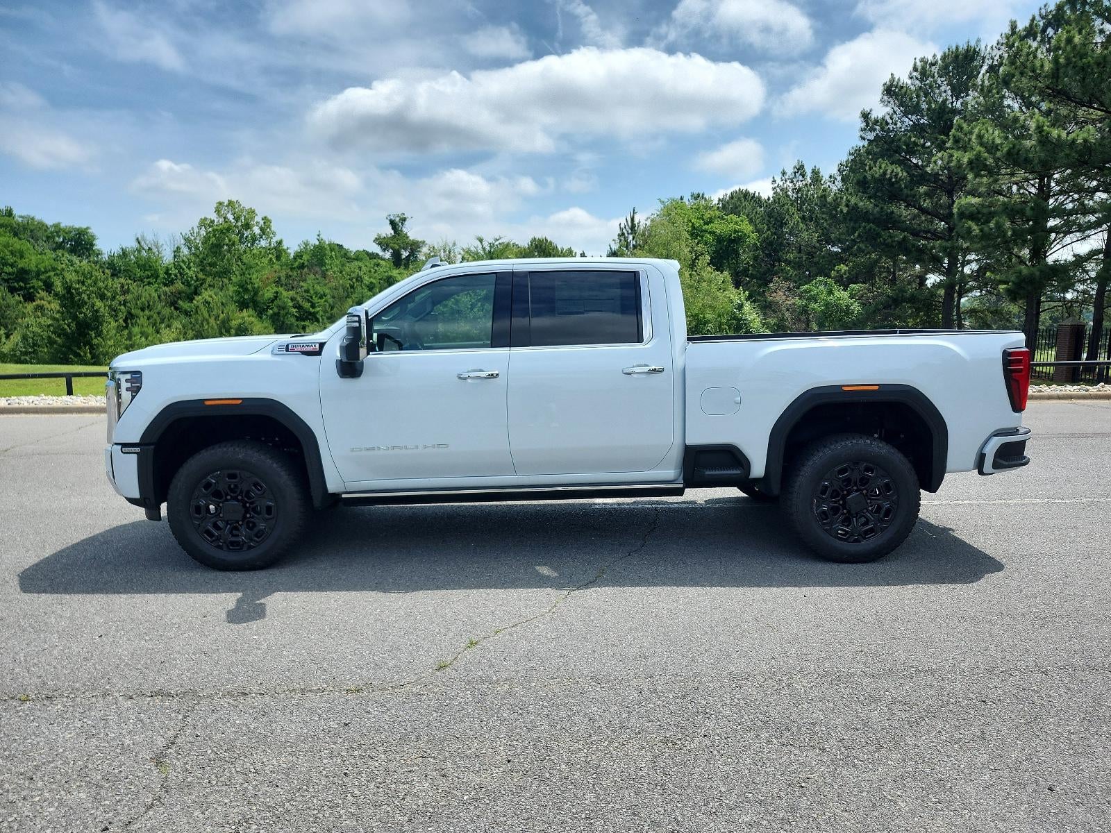 2026 GMC Sierra 2500 HD Crew Cab Standard Box 4-Wheel Drive Denali