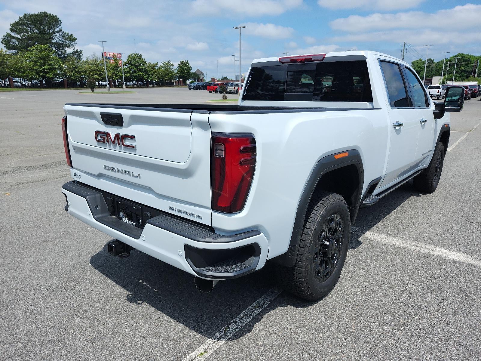 2026 GMC Sierra 2500 HD Crew Cab Standard Box 4-Wheel Drive Denali