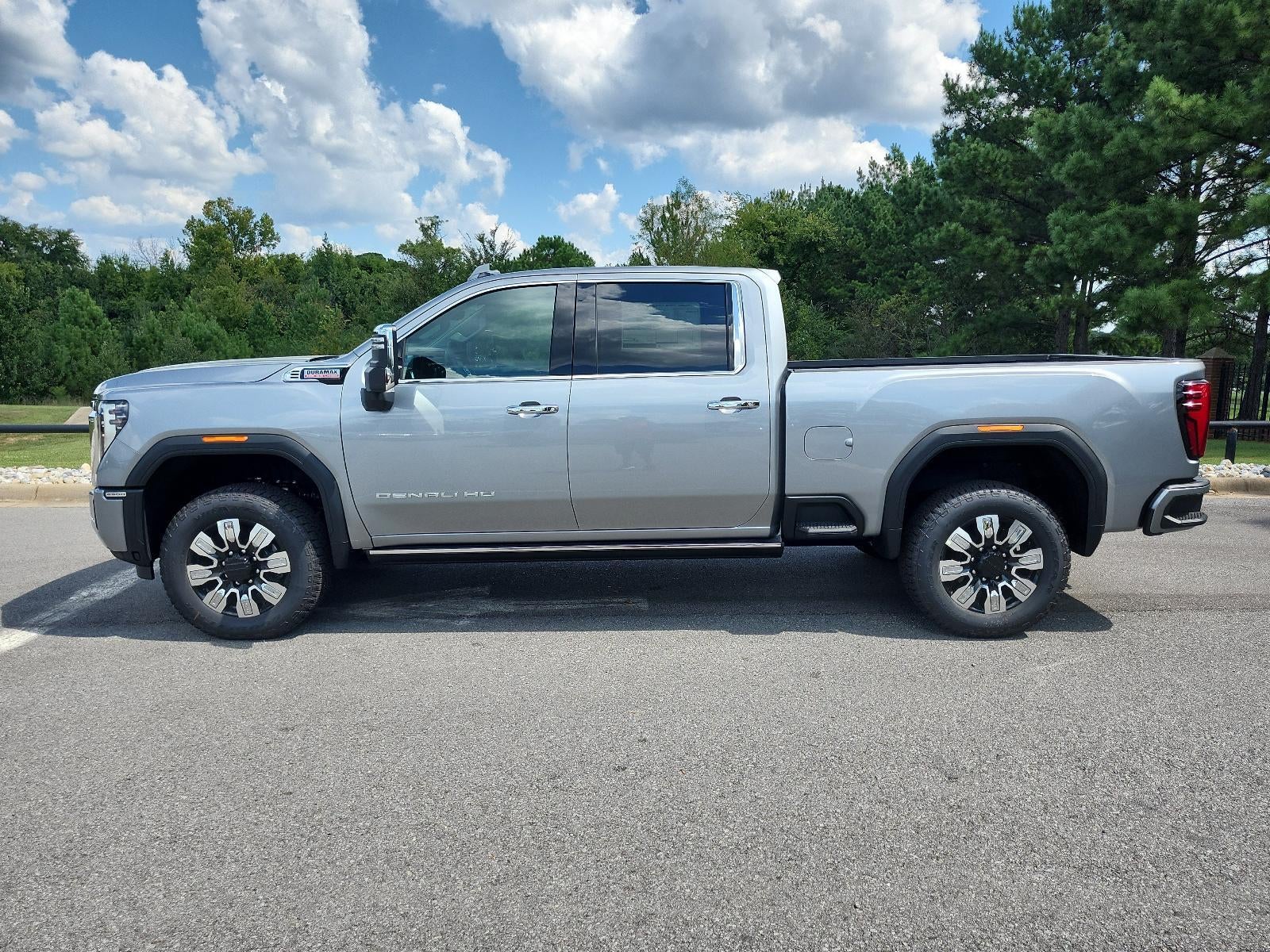 2026 GMC Sierra 2500 HD Crew Cab Standard Box 4-Wheel Drive Denali