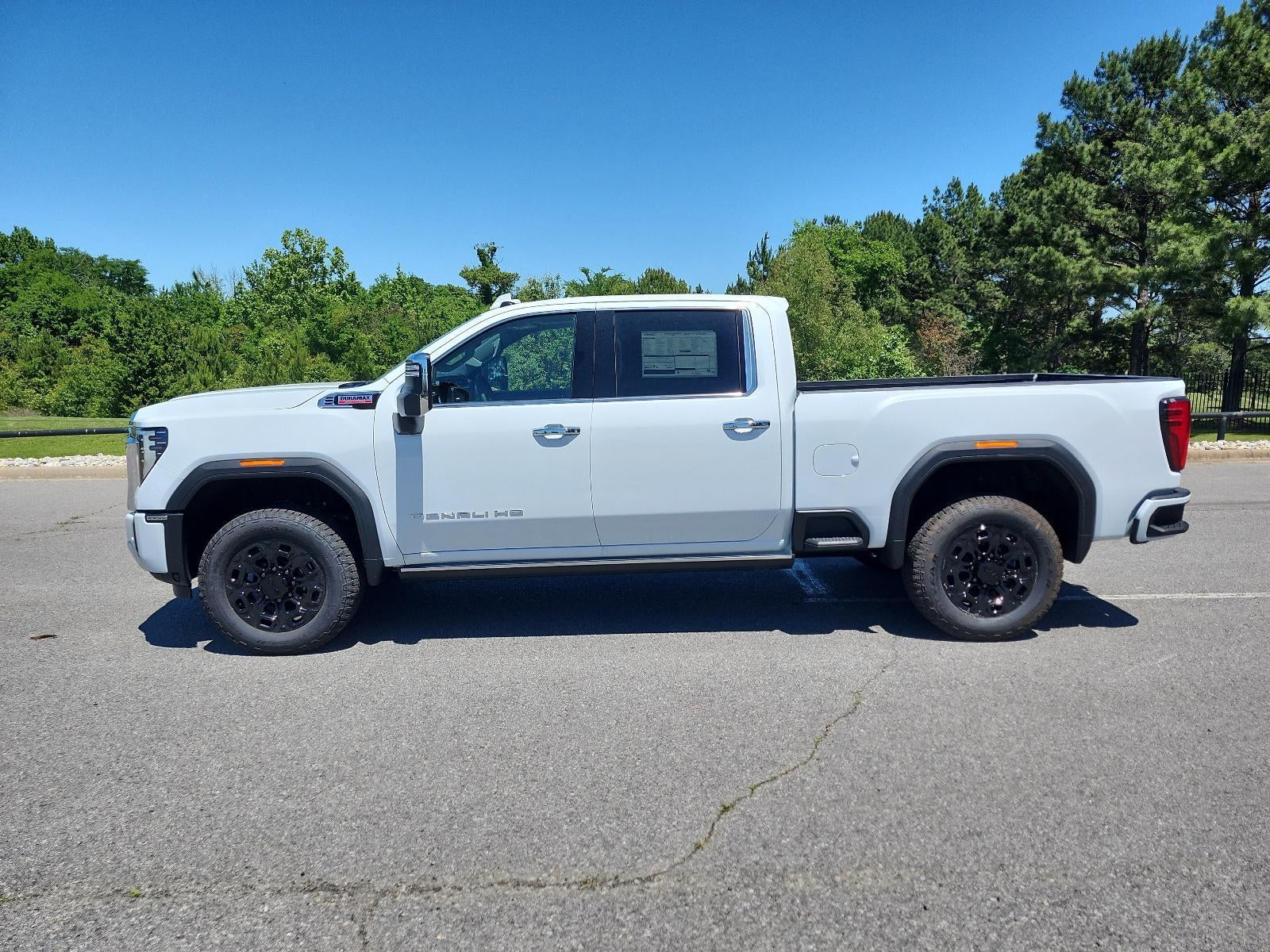 2026 GMC Sierra 2500 HD Crew Cab Standard Box 4-Wheel Drive Denali