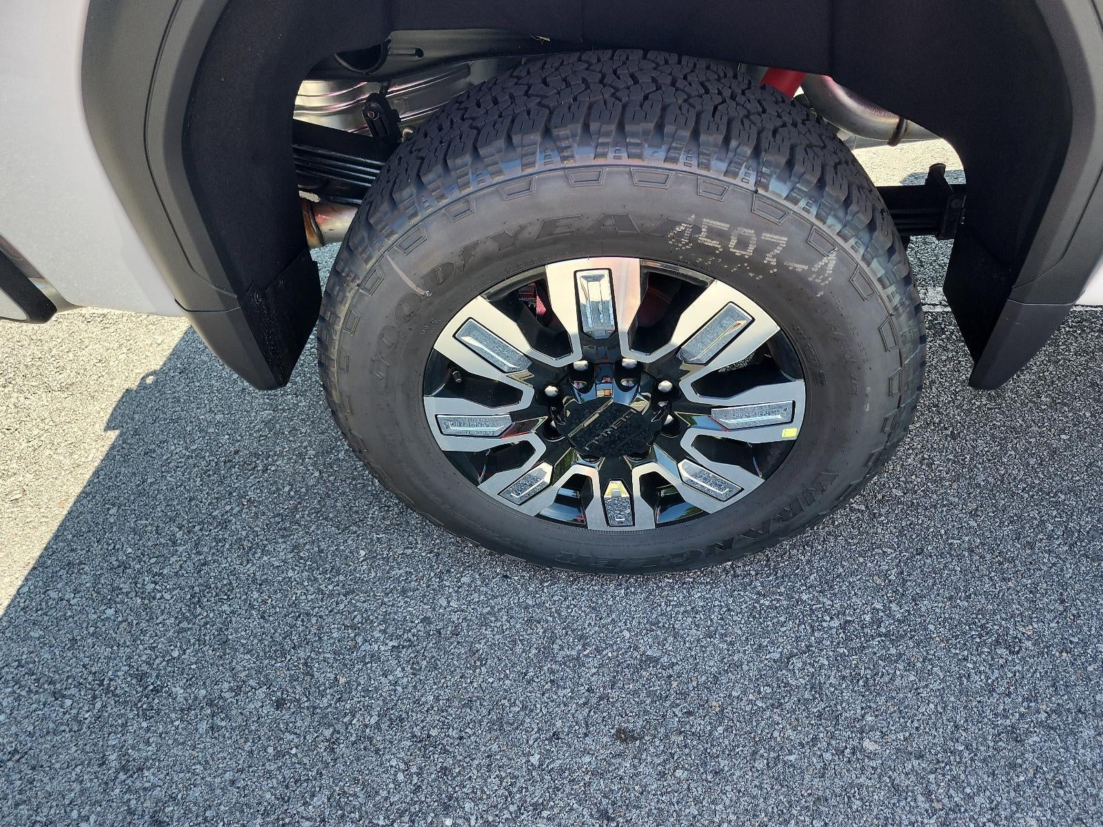 2026 GMC Sierra 2500 HD Crew Cab Standard Box 4-Wheel Drive Denali