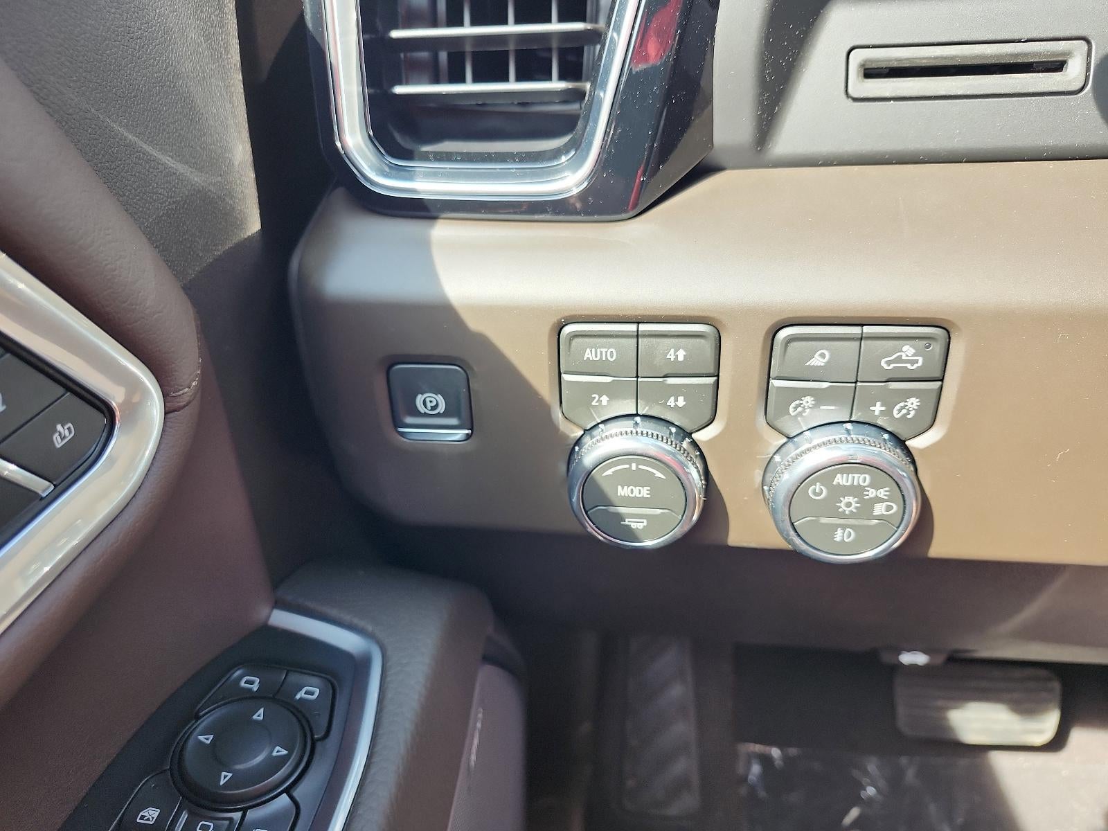 2026 GMC Sierra 2500 HD Crew Cab Standard Box 4-Wheel Drive Denali