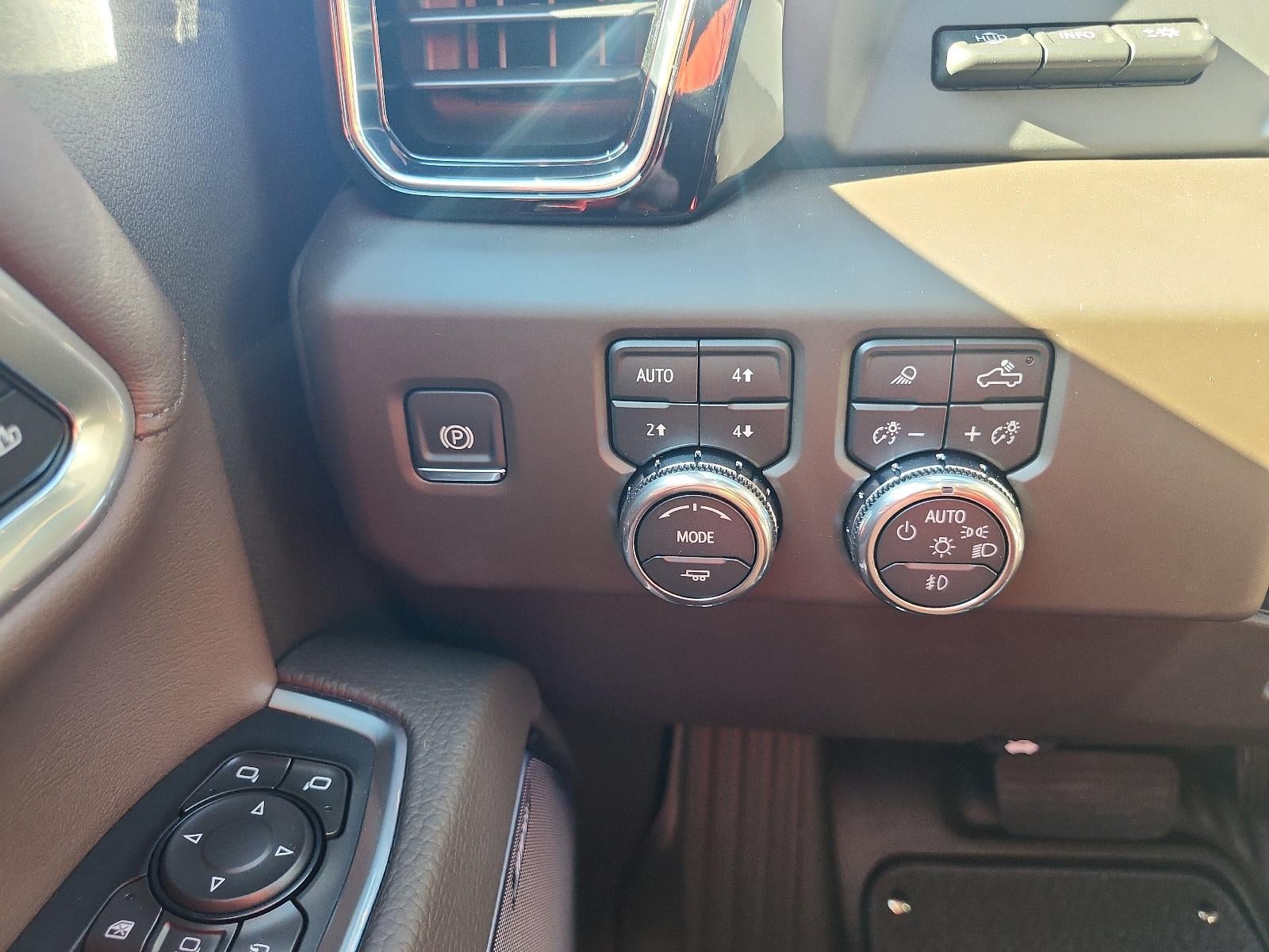 2026 GMC Sierra 2500 HD Crew Cab Standard Box 4-Wheel Drive Denali