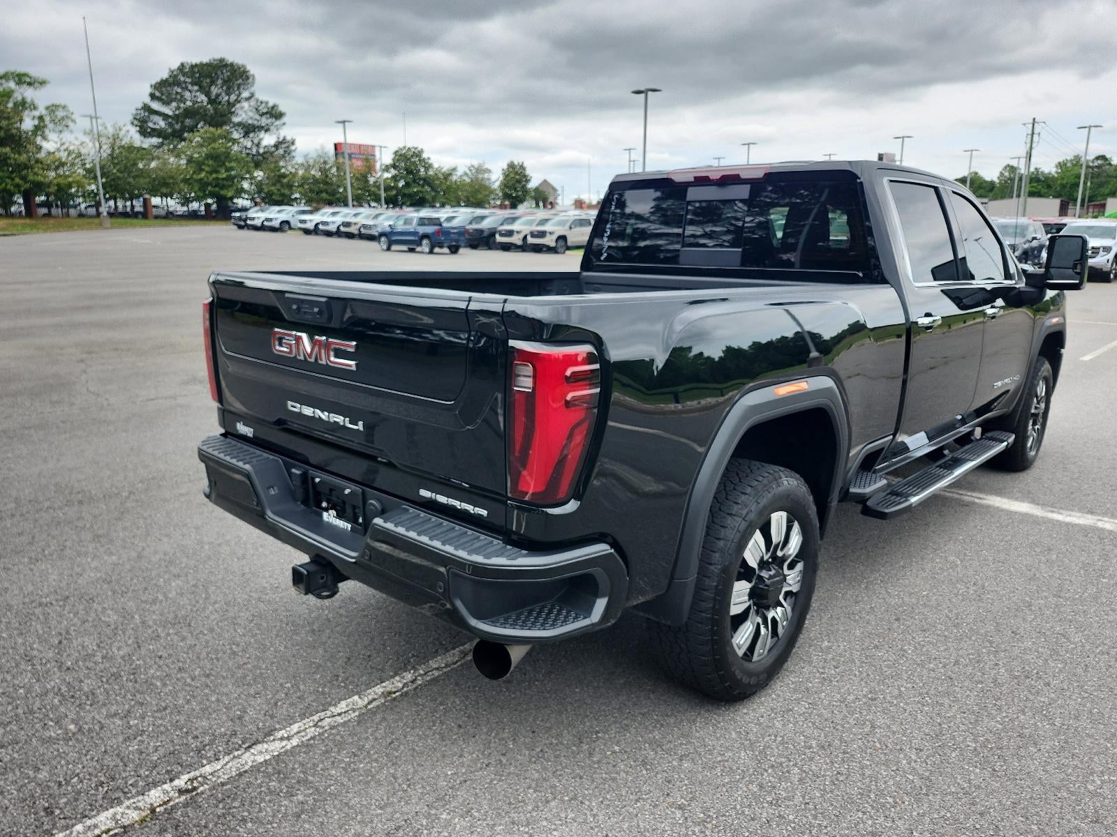 2025 GMC Sierra 2500 HD Denali