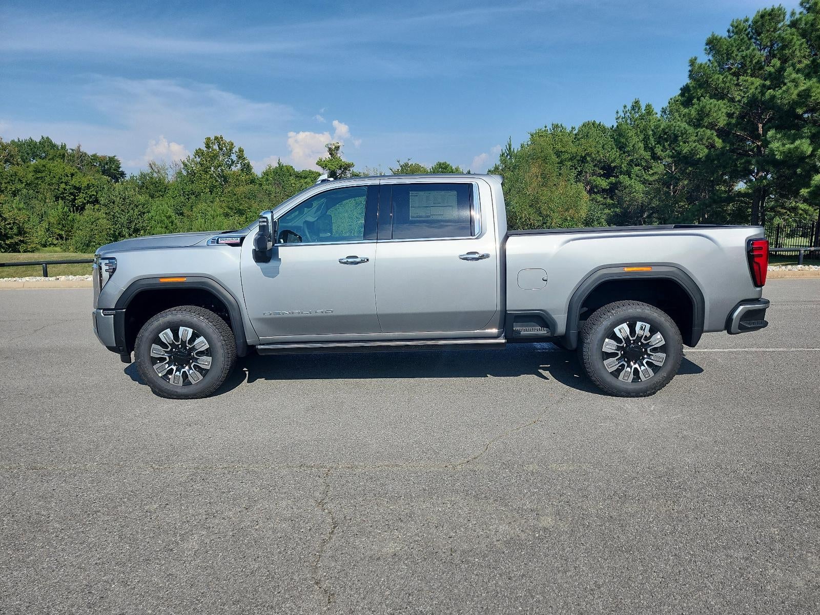 2026 GMC Sierra 2500 HD Crew Cab Standard Box 4-Wheel Drive Denali