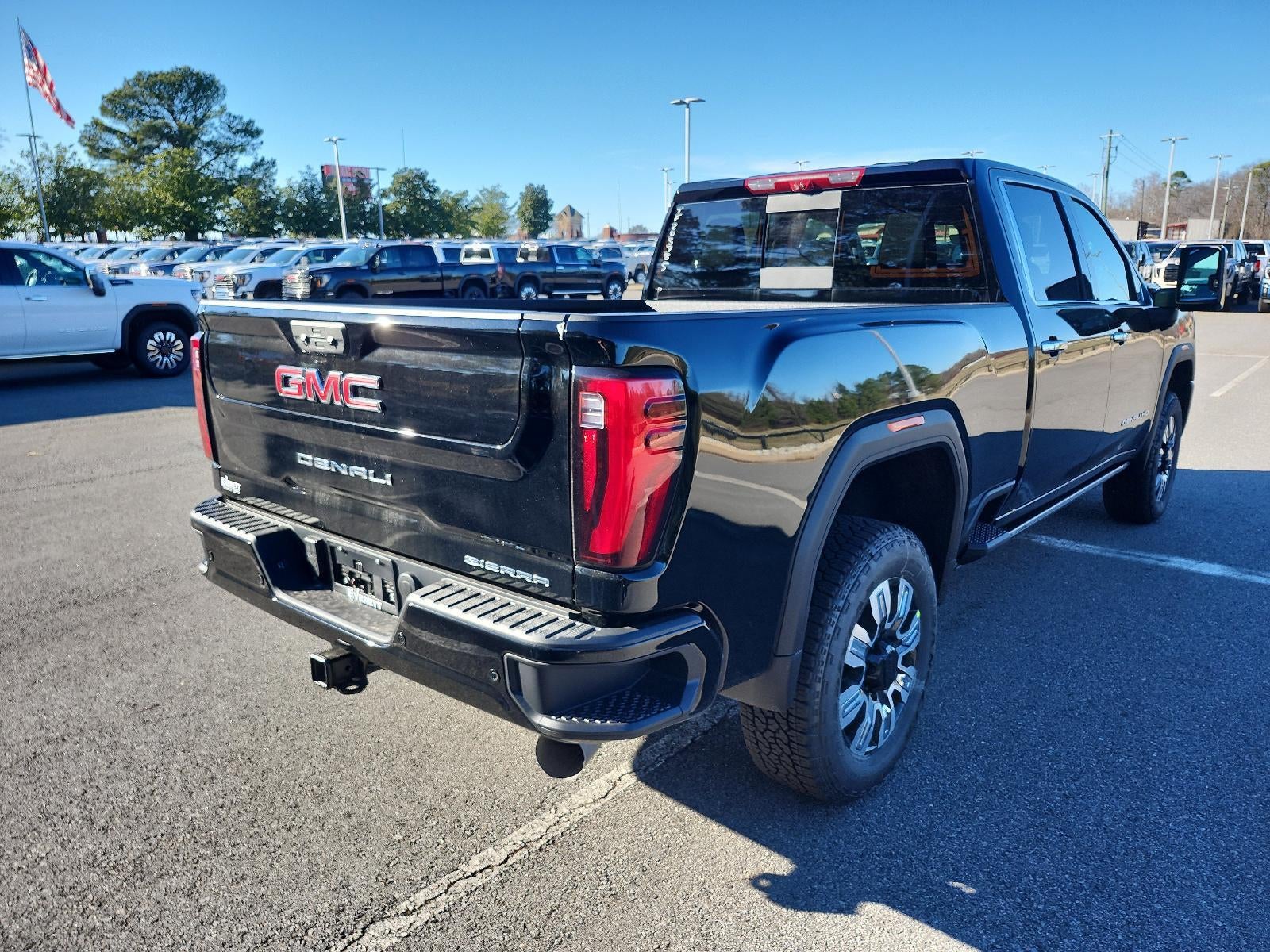 2026 GMC Sierra 2500 HD Crew Cab Standard Box 4-Wheel Drive Denali