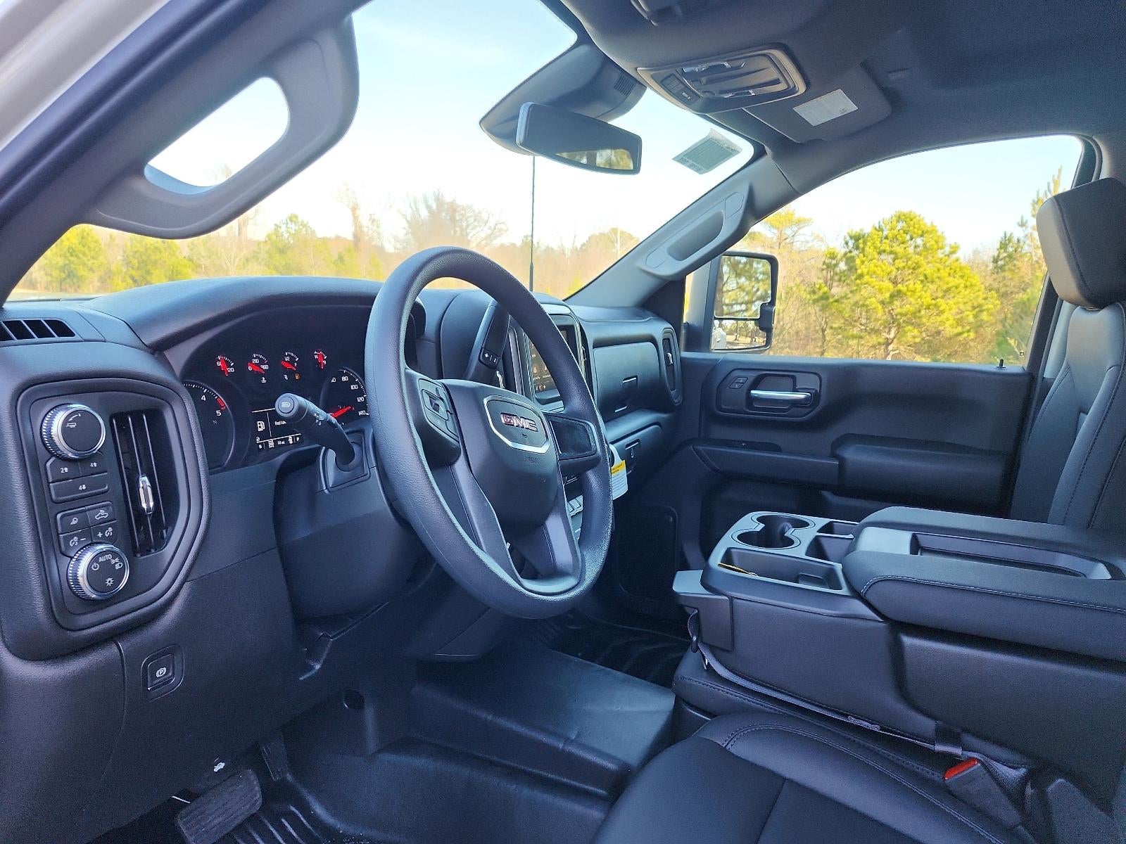 2026 GMC Sierra 3500 HD Crew Cab Long Box 4-Wheel Drive Pro