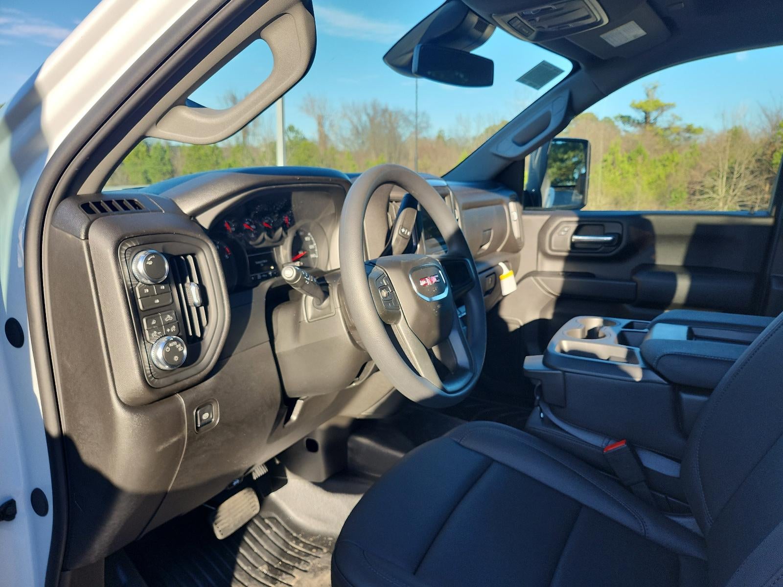 2026 GMC Sierra 3500 HD Crew Cab Long Box 4-Wheel Drive Pro