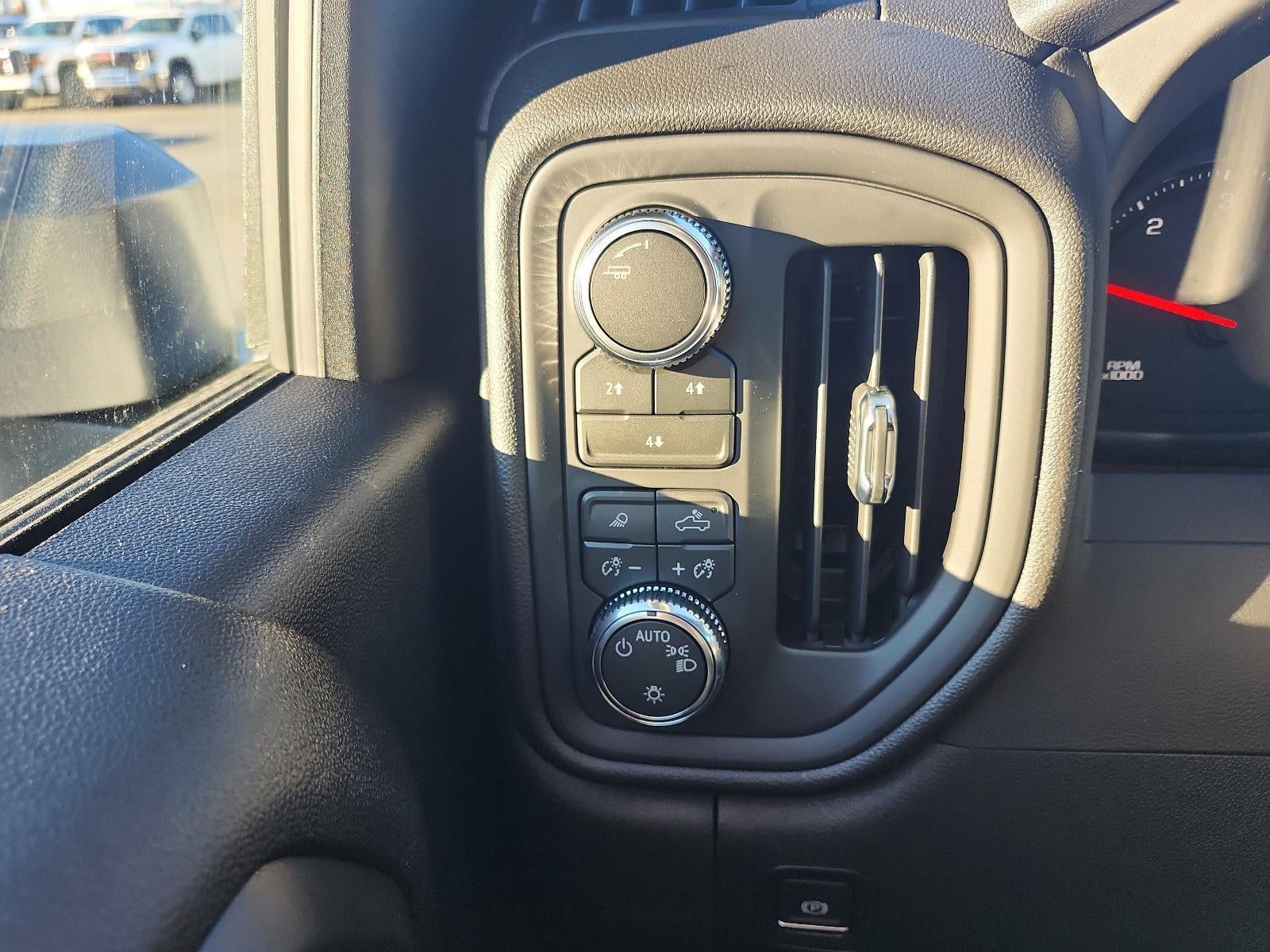 2026 GMC Sierra 3500 HD Crew Cab Long Box 4-Wheel Drive Pro