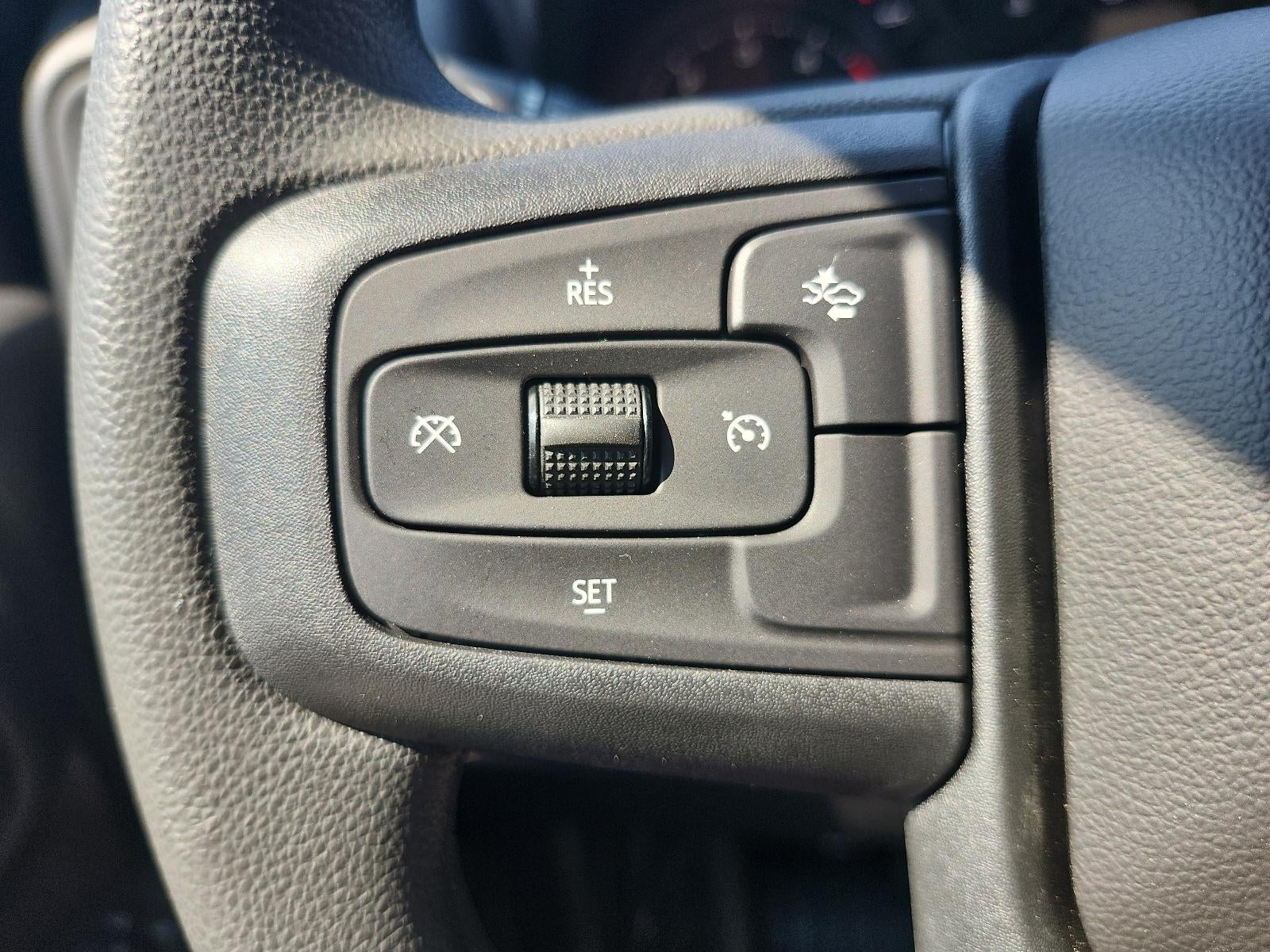 2026 GMC Sierra 3500 HD Crew Cab Long Box 4-Wheel Drive Pro
