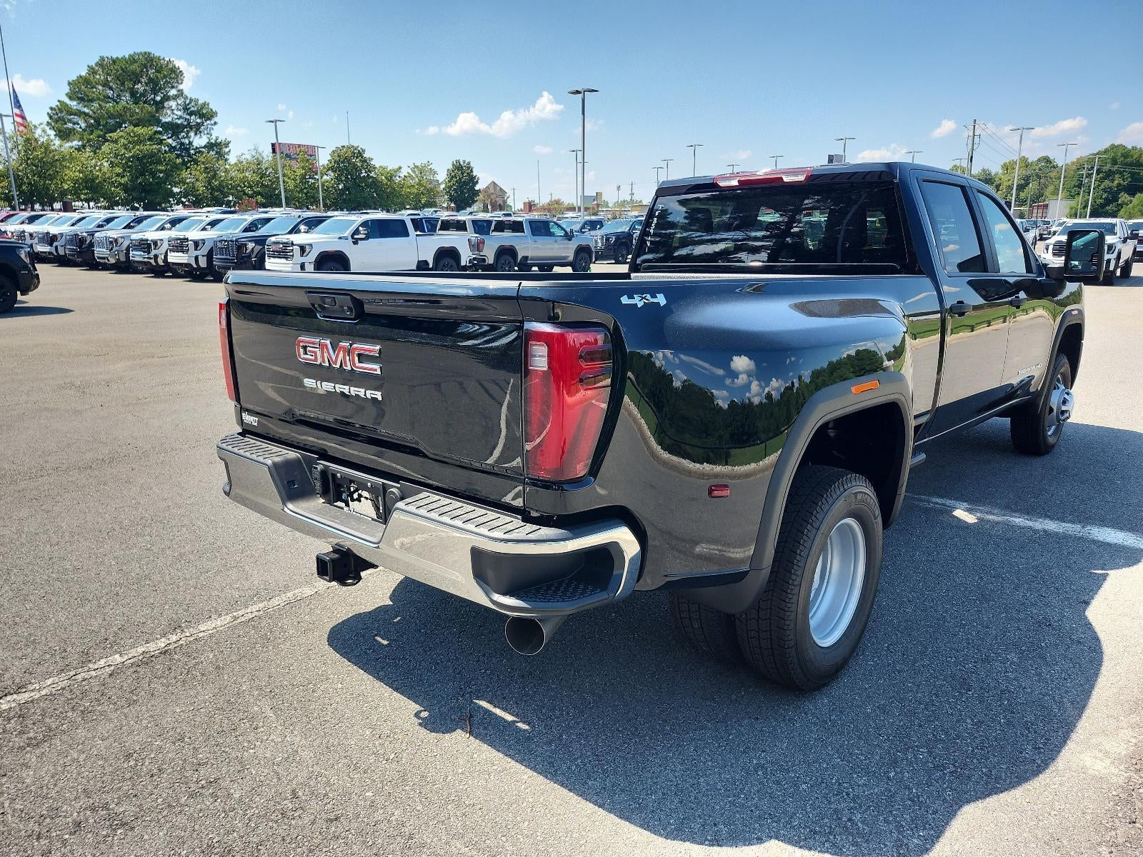 2026 GMC Sierra 3500 HD Crew Cab Long Box 4-Wheel Drive Pro