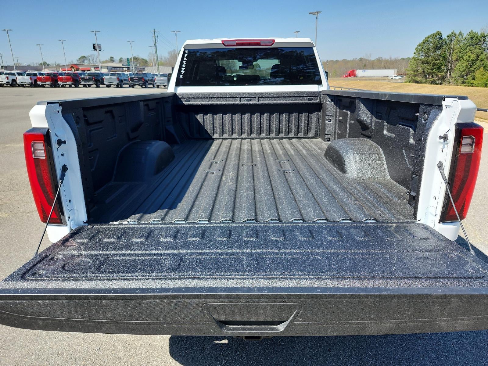 2026 GMC Sierra 3500 HD Crew Cab Long Box 4-Wheel Drive Pro