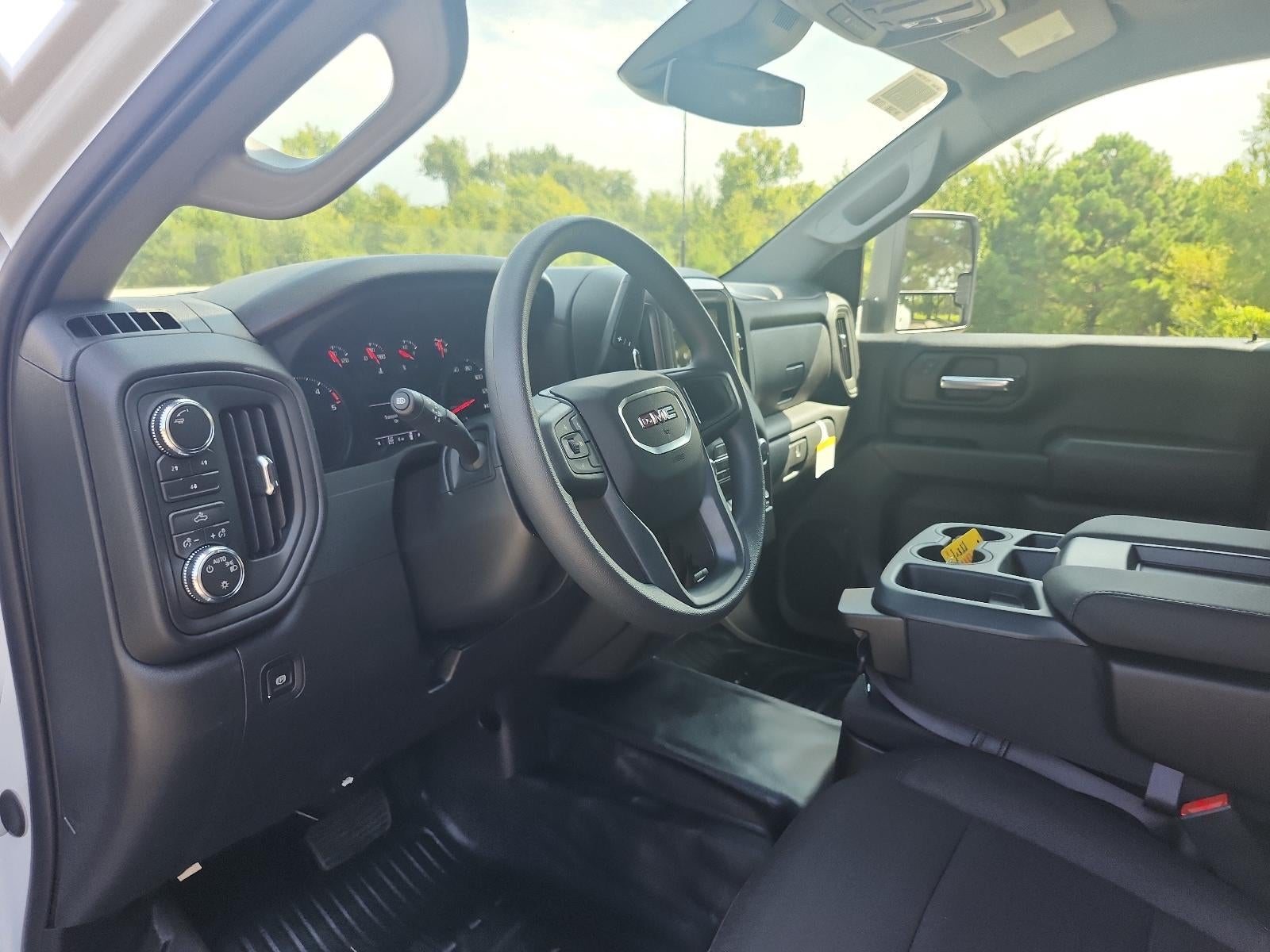 2026 GMC Sierra 3500 HD Crew Cab Long Box 4-Wheel Drive Pro