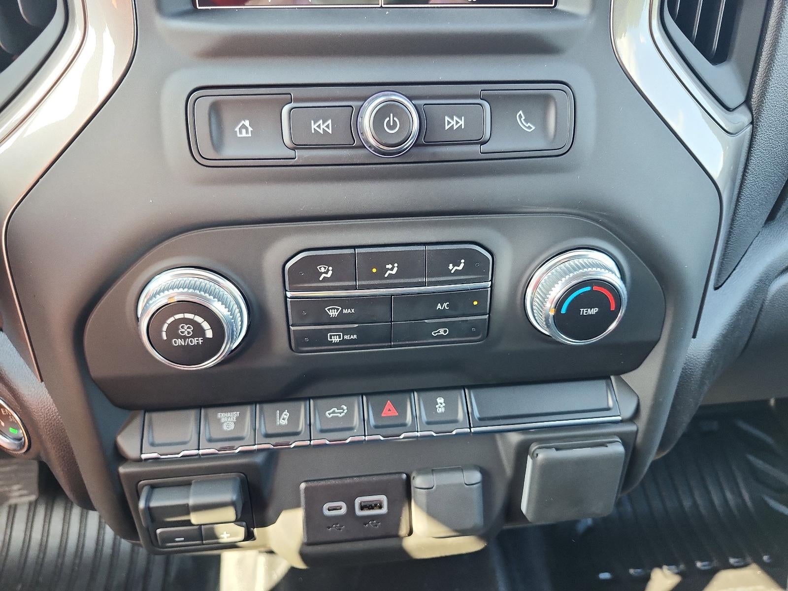 2026 GMC Sierra 3500 HD Crew Cab Long Box 4-Wheel Drive Pro