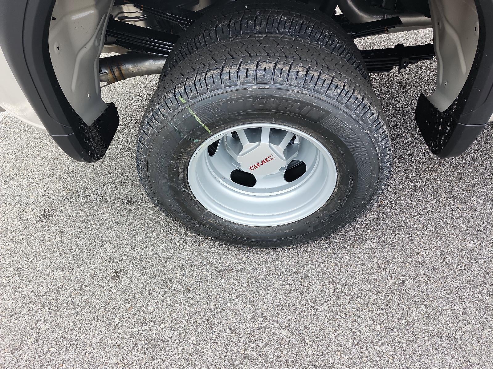 2026 GMC Sierra 3500 HD Crew Cab Long Box 4-Wheel Drive Pro