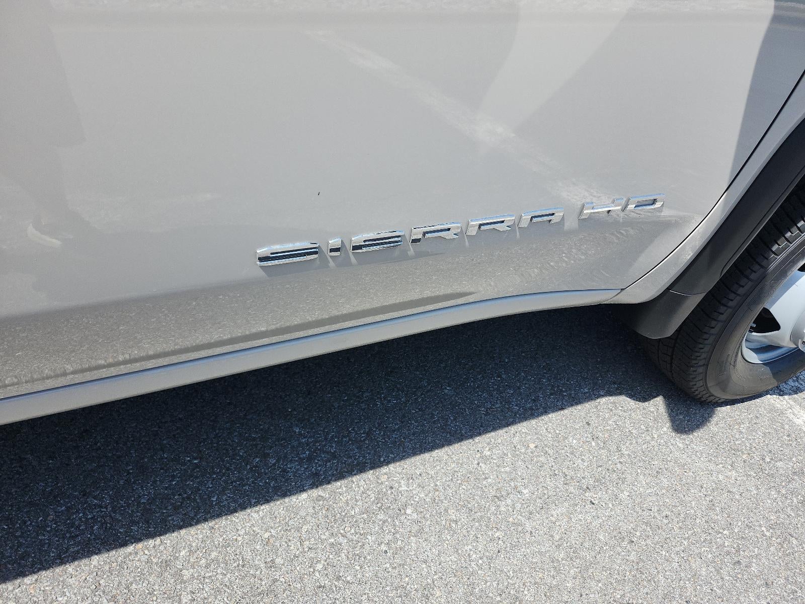 2026 GMC Sierra 3500 HD Crew Cab Long Box 4-Wheel Drive Pro