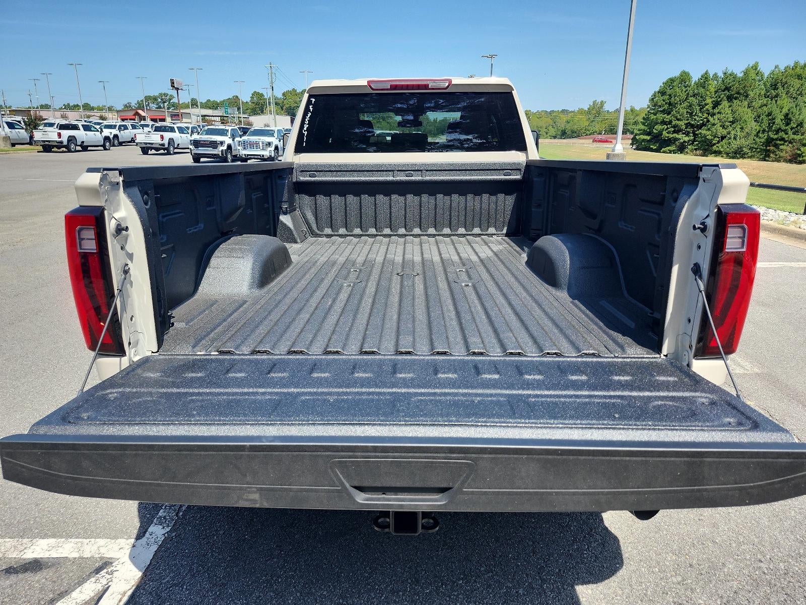 2026 GMC Sierra 3500 HD Crew Cab Long Box 4-Wheel Drive Pro