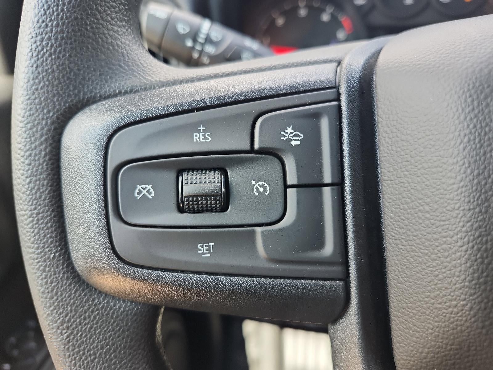 2026 GMC Sierra 3500 HD Crew Cab Long Box 4-Wheel Drive Pro