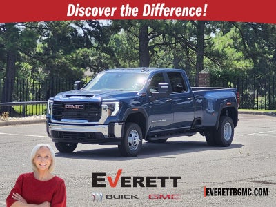 2026 GMC Sierra 3500 HD Crew Cab Long Box 4-Wheel Drive Pro