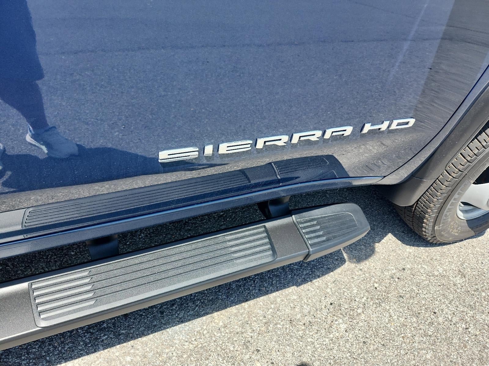 2026 GMC Sierra 3500 HD Crew Cab Long Box 4-Wheel Drive Pro