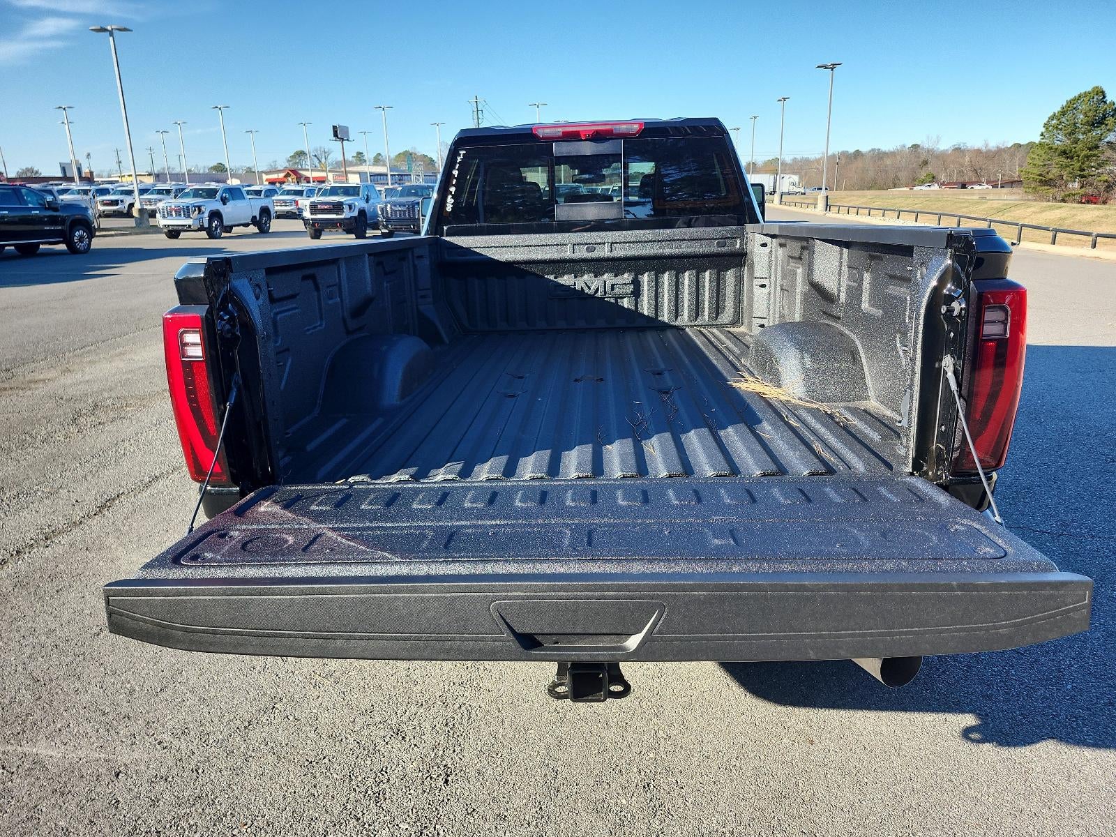 2026 GMC Sierra 3500 HD Crew Cab Long Box 4-Wheel Drive SLE